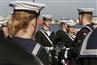 Søværnets Tamburkorps bød Vædderen velkommen med veloplagte sømandsviser